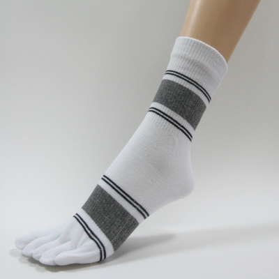 White quarter stripe toe socks with black gray