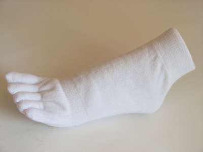 Thicker White ankle toe socks terry cloth