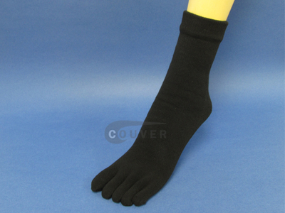 Black Couver 5 Fingers Toed Thick Toe Socks Quarter Wholesale, 6PRS