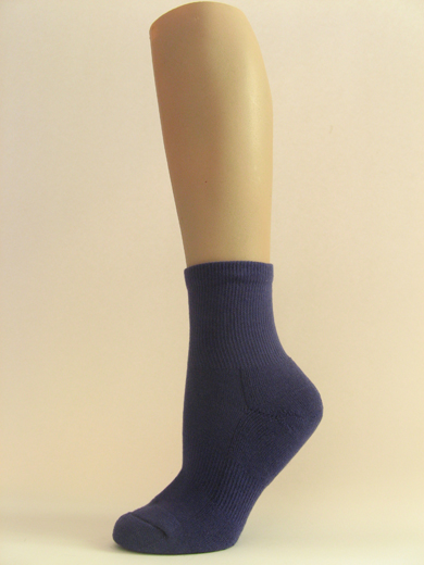 Dark purple youth kids basketball quarter socks cushion on sole